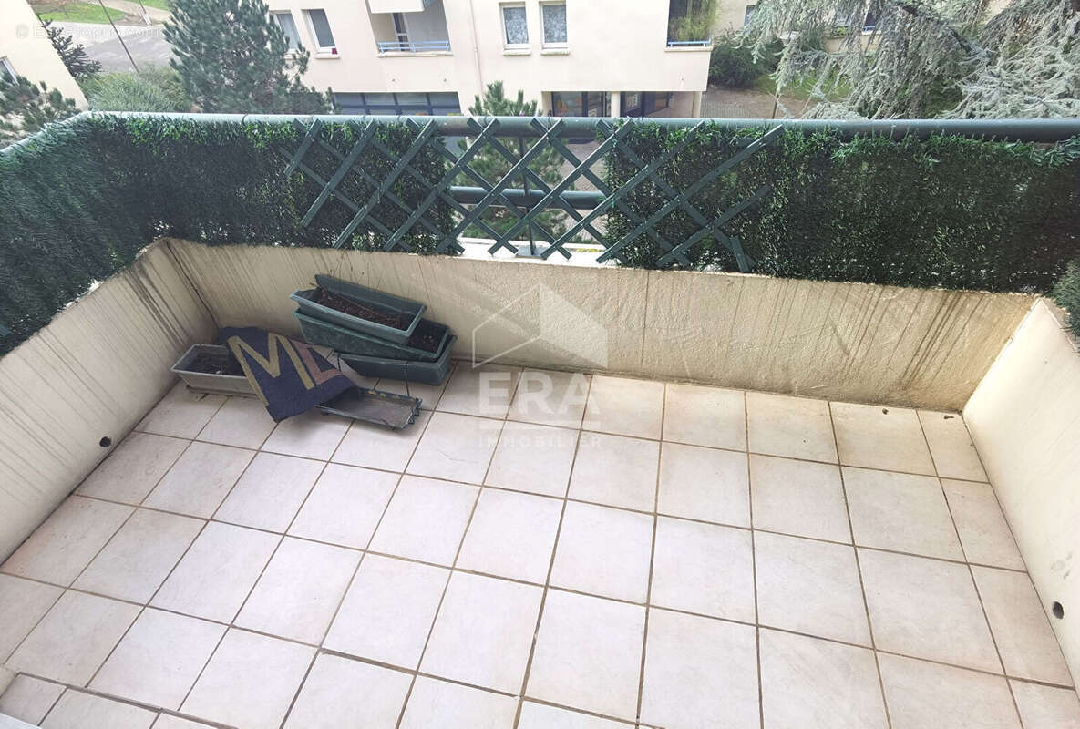 Appartement à ROSNY-SOUS-BOIS
