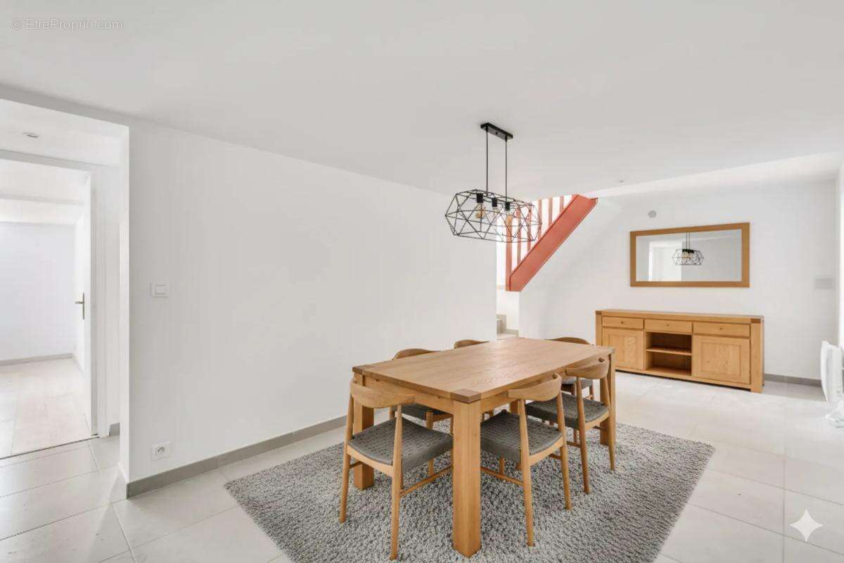 Maison à MAISONS-ALFORT