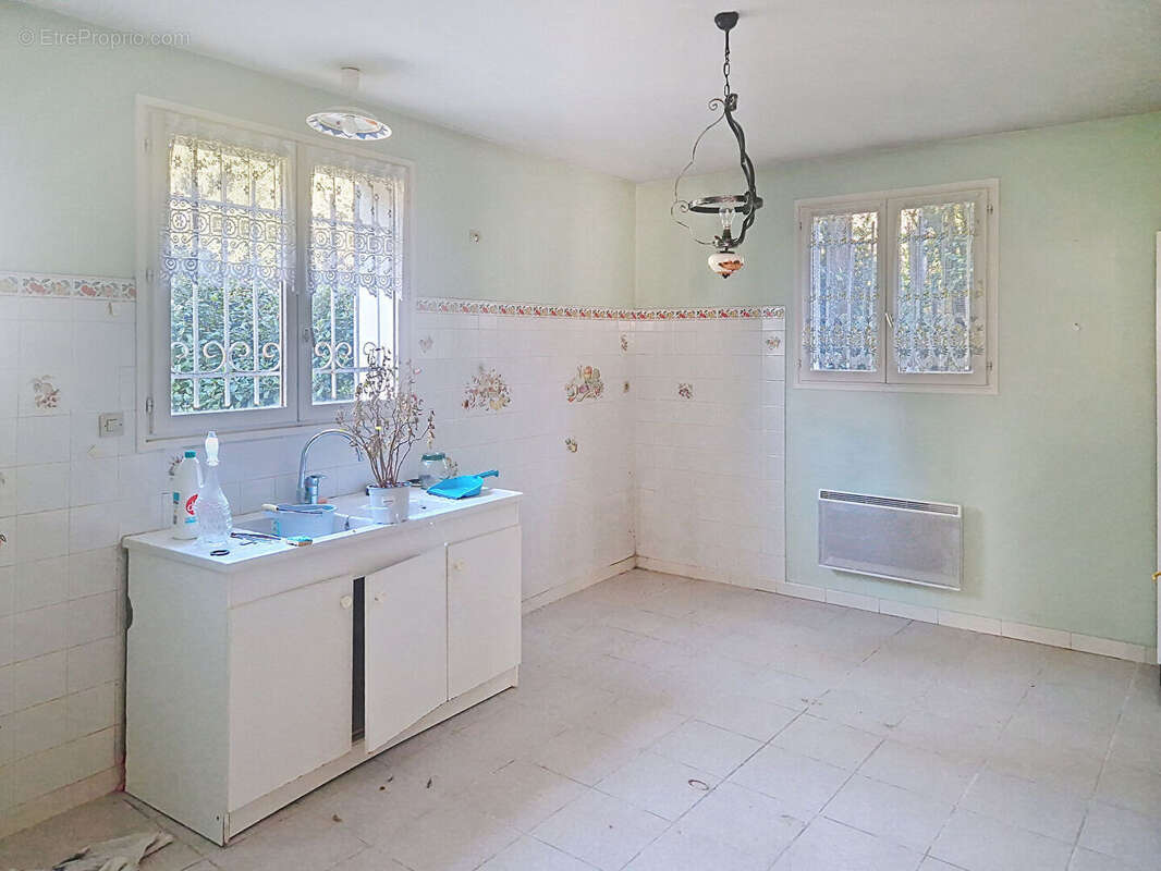 Maison à VILLENEUVE-LES-AVIGNON