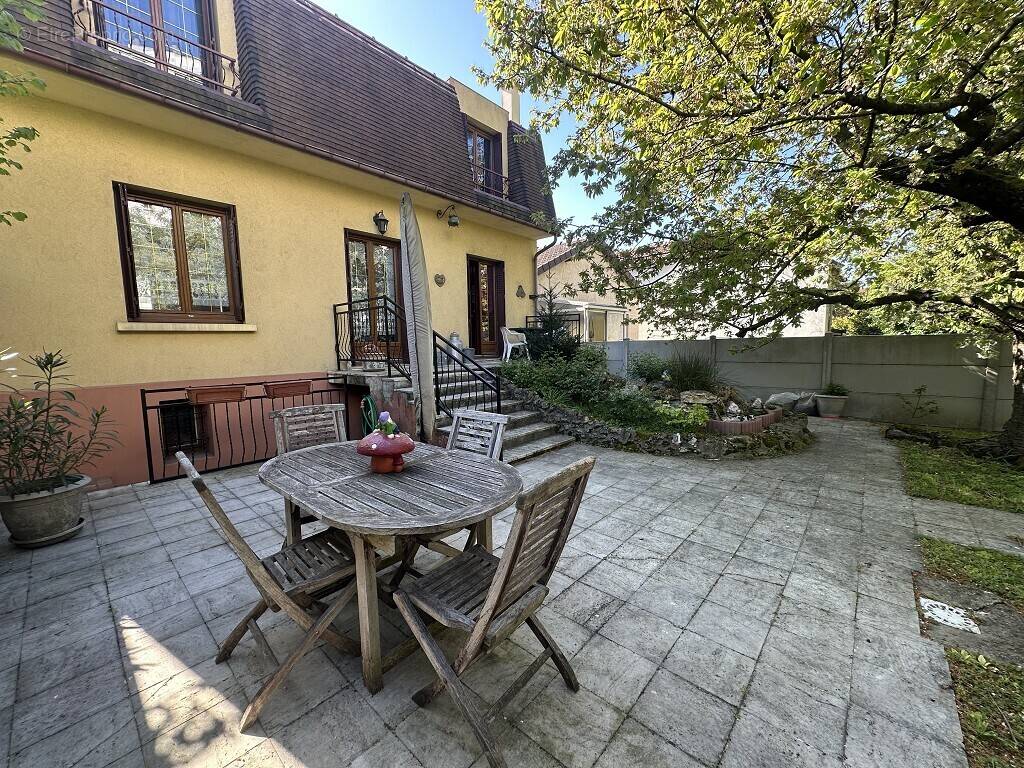 Maison à CRETEIL
