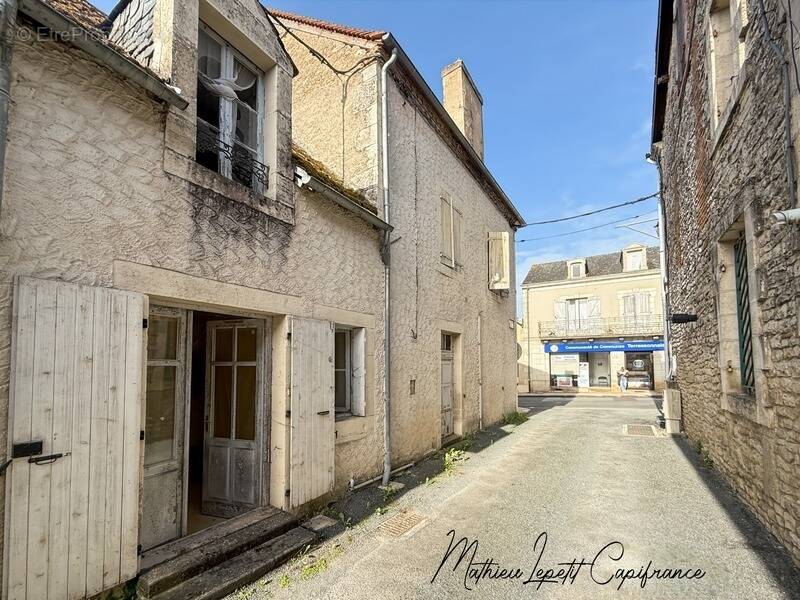 Maison à THENON