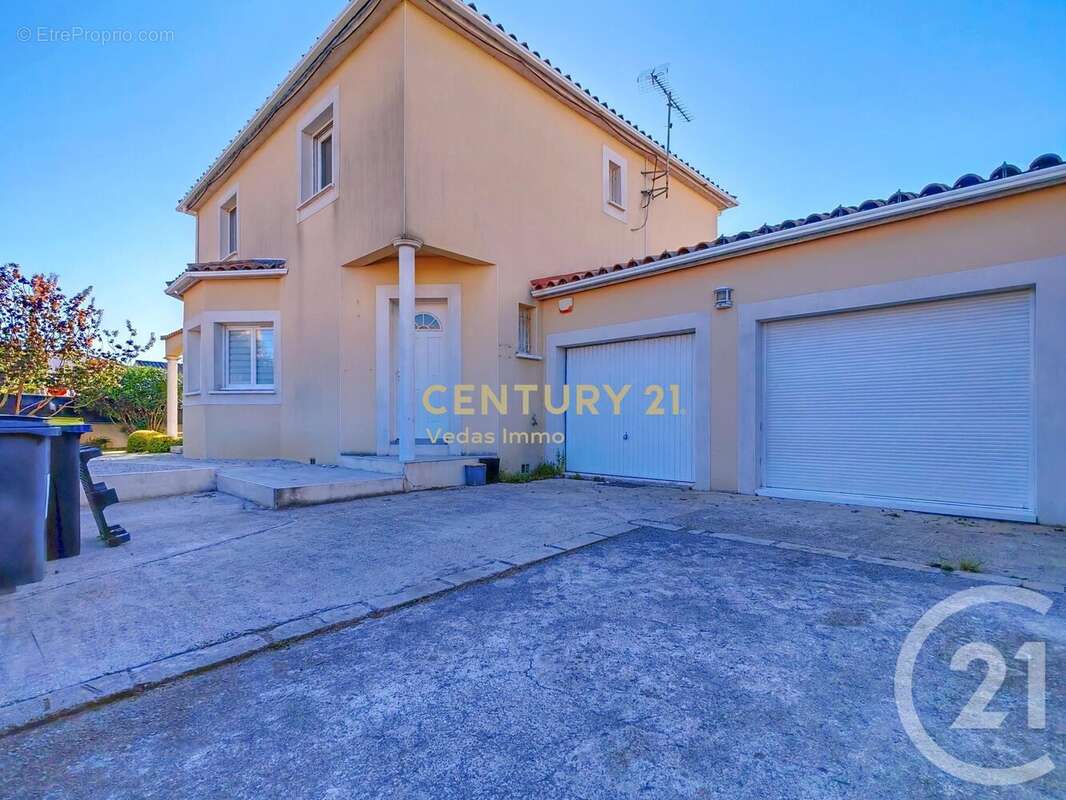 Maison à VILLENEUVE-LES-MAGUELONE