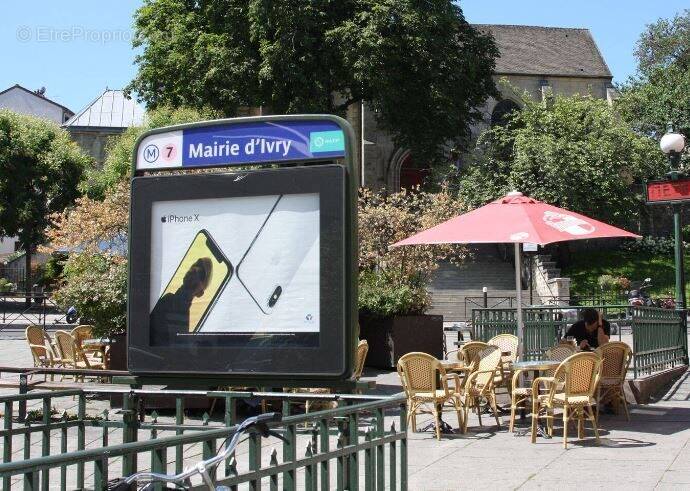 Autre à IVRY-SUR-SEINE