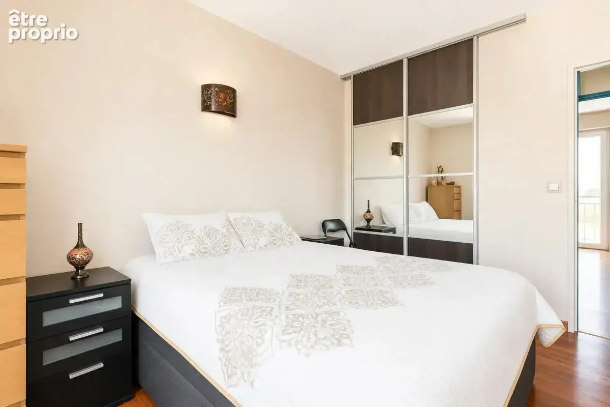 Appartement T4 / 2 chambres / Grand séjour / Quartier Plaisance - photo 15