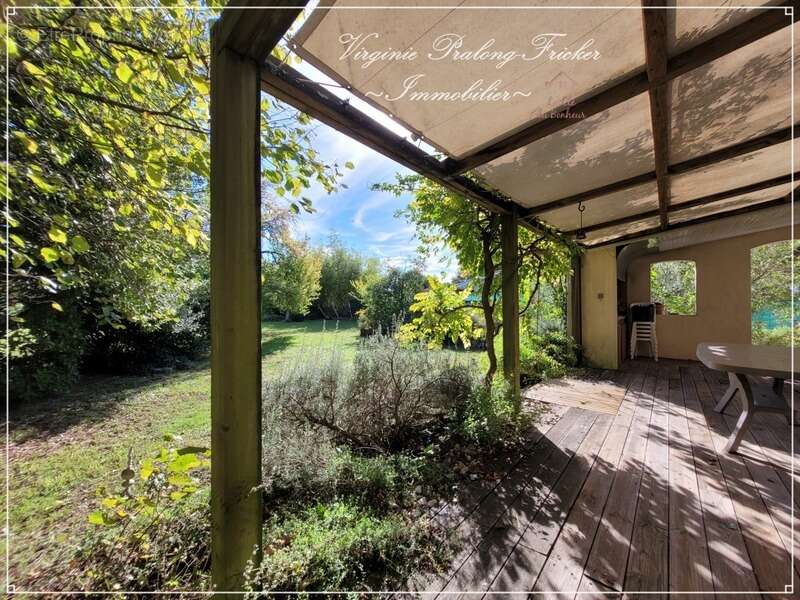 Maison à BLANQUEFORT