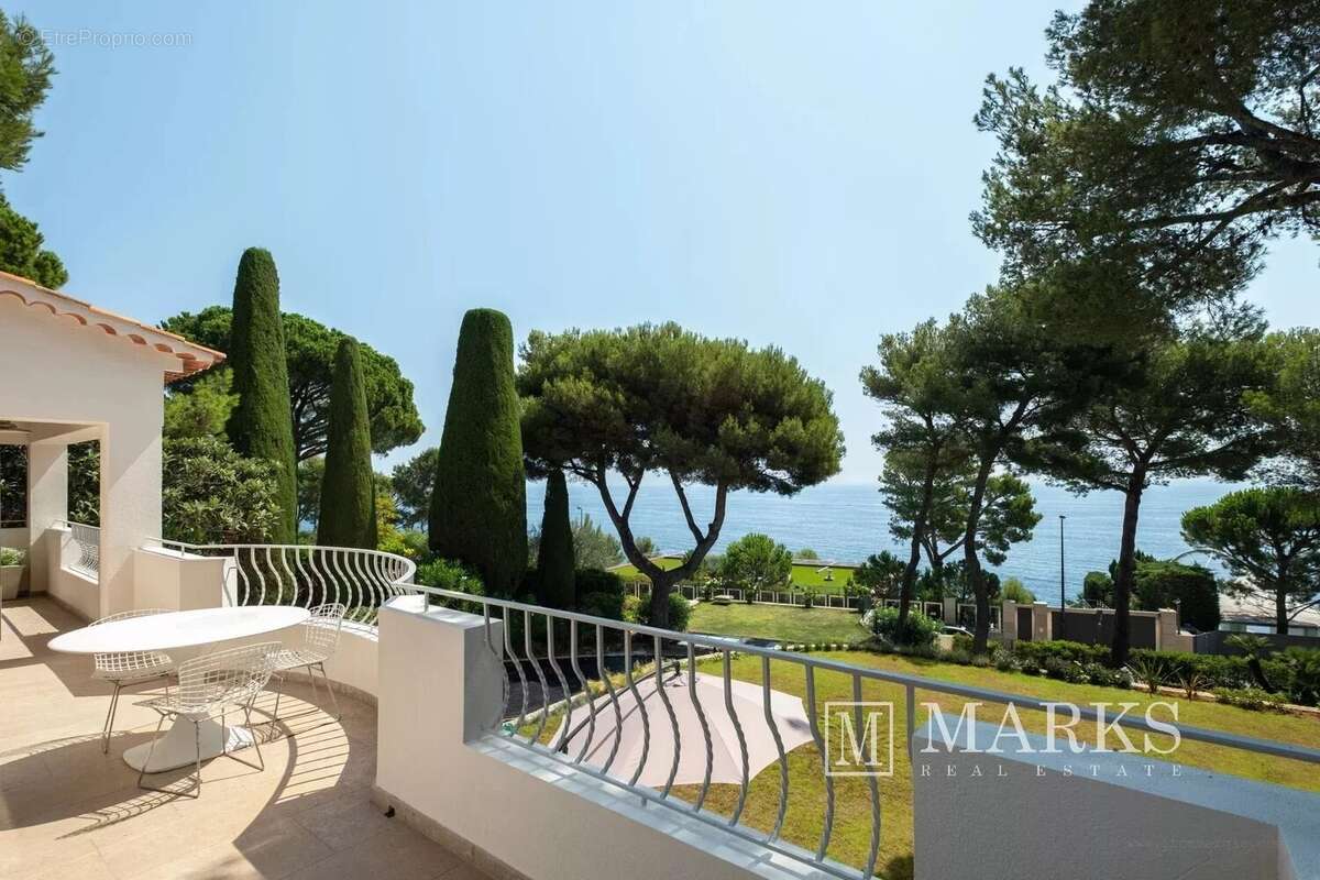 Maison à SAINT-JEAN-CAP-FERRAT