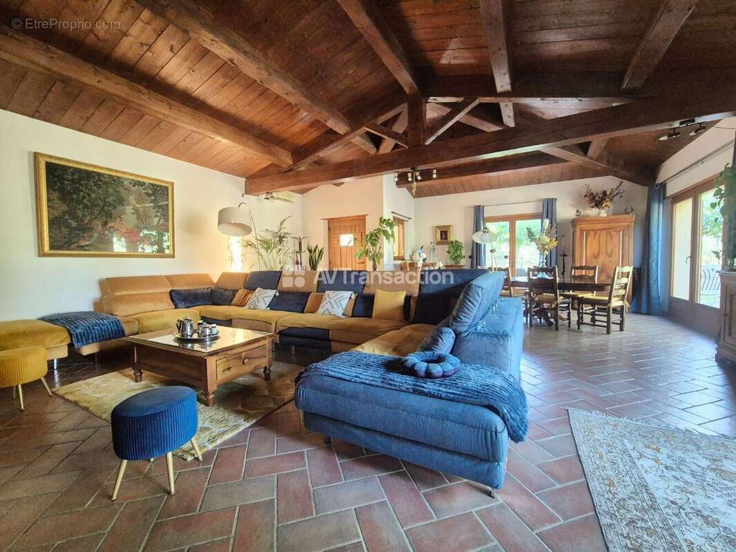 Maison à DRAGUIGNAN