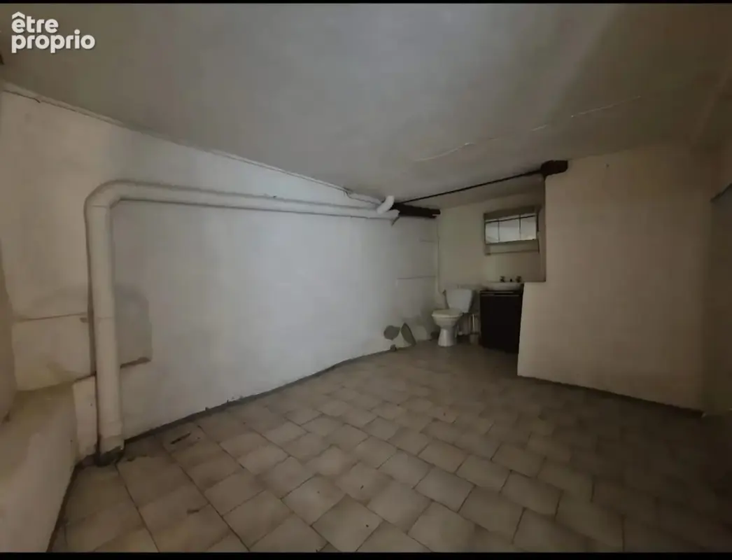 Proche Tourette Levens- VILLA A RENOVER - photo 11