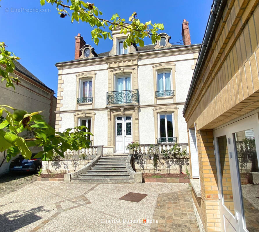 Maison à CHARTRES