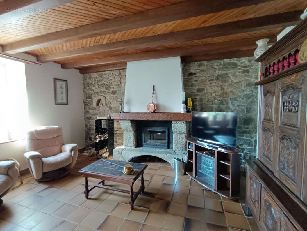 Maison à ARGOL