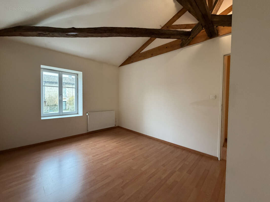 Maison à MIGNE-AUXANCES