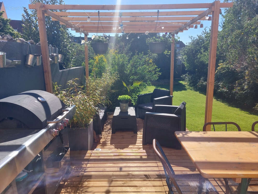 Maison à COUDEKERQUE-BRANCHE