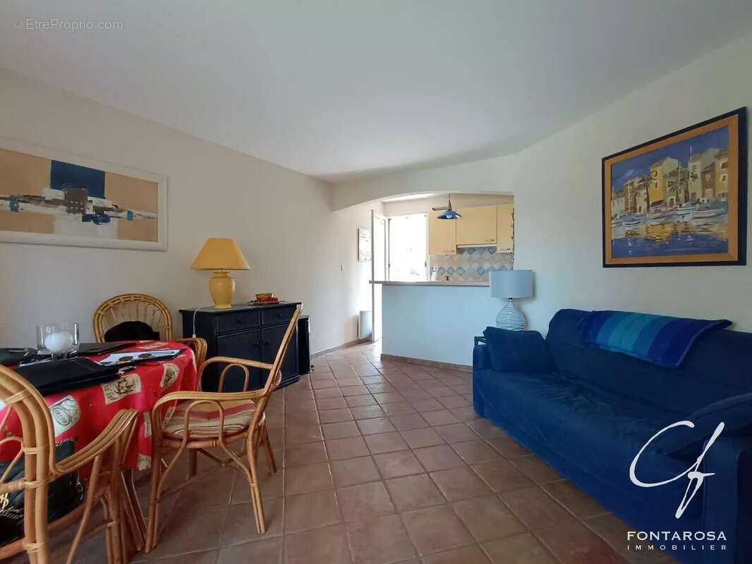 Appartement à SAINT-RAPHAEL