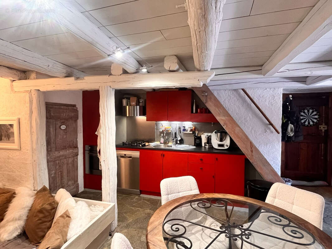 Appartement à SAINT-VERAN