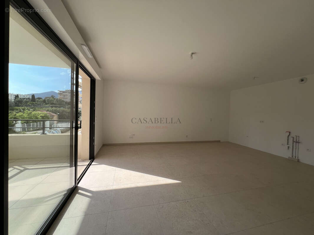 Exemple de pièce de vie T3 - Appartement à AJACCIO