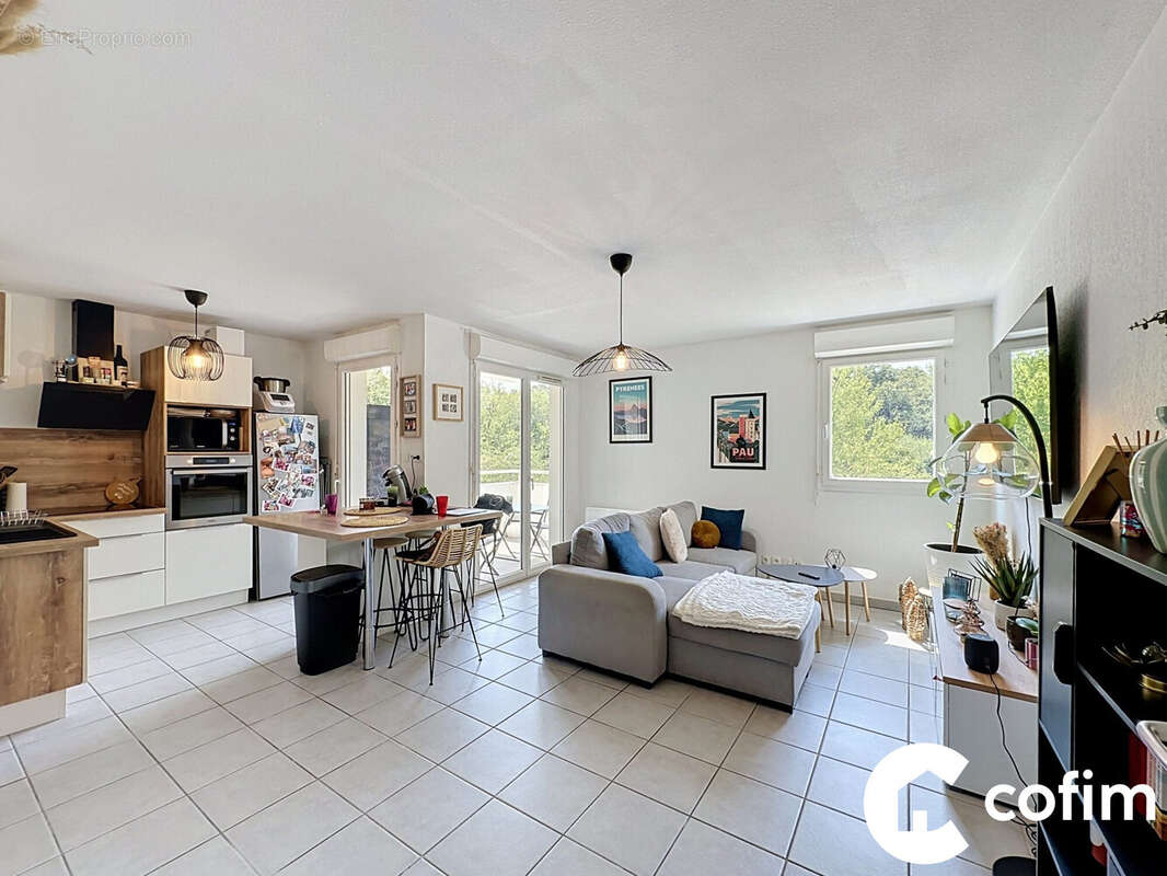 Appartement à BILLERE