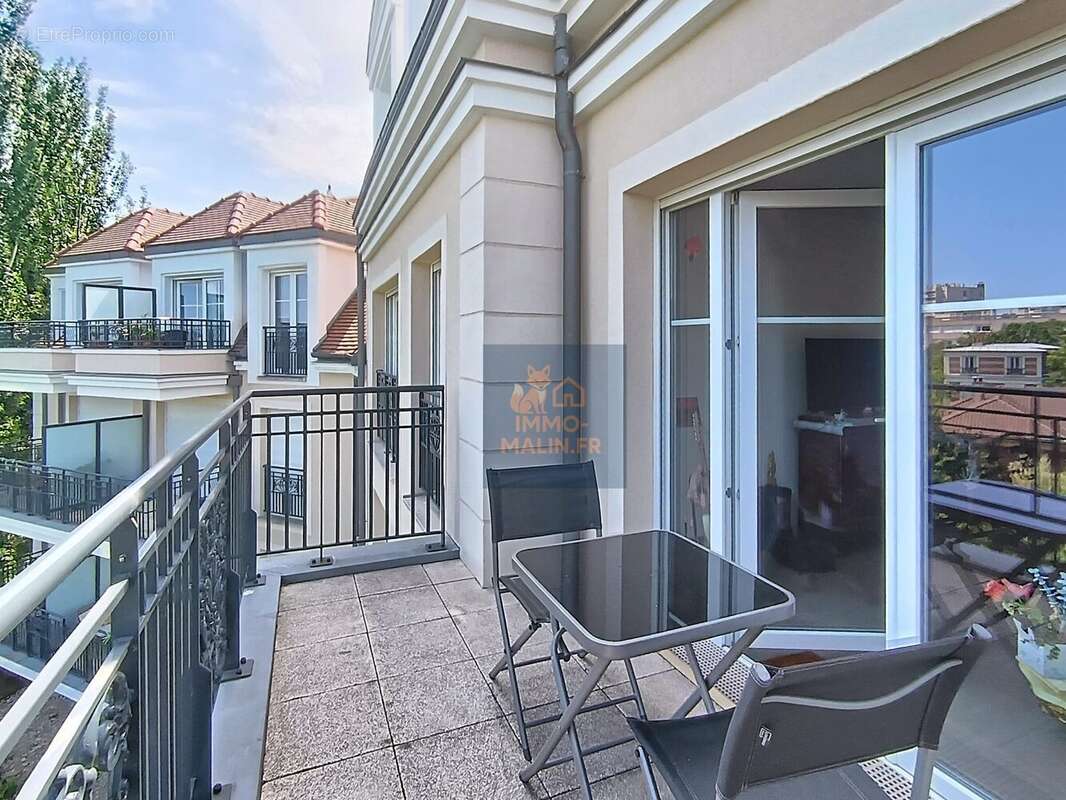 Appartement à LE PLESSIS-ROBINSON