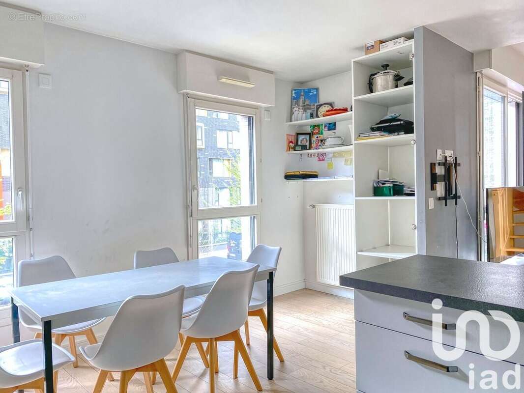 Photo 6 - Appartement à ASNIERES-SUR-SEINE