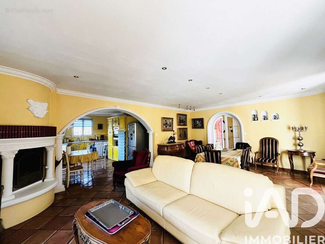 Photo 4 - Maison à SAINT-CEZAIRE-SUR-SIAGNE