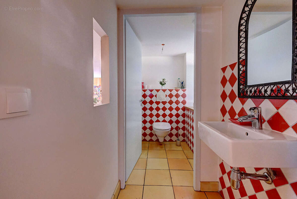 Maison à SAINT-CERE