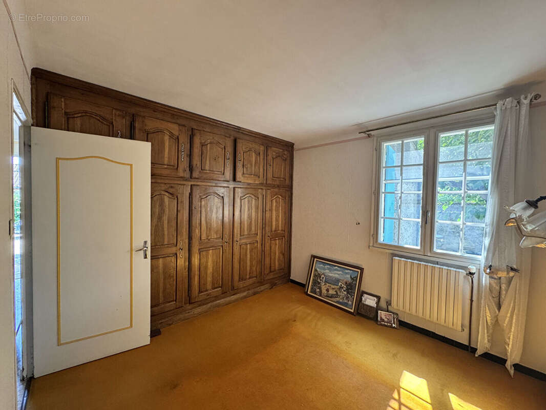 Maison à L&#039;ISLE-SUR-LA-SORGUE