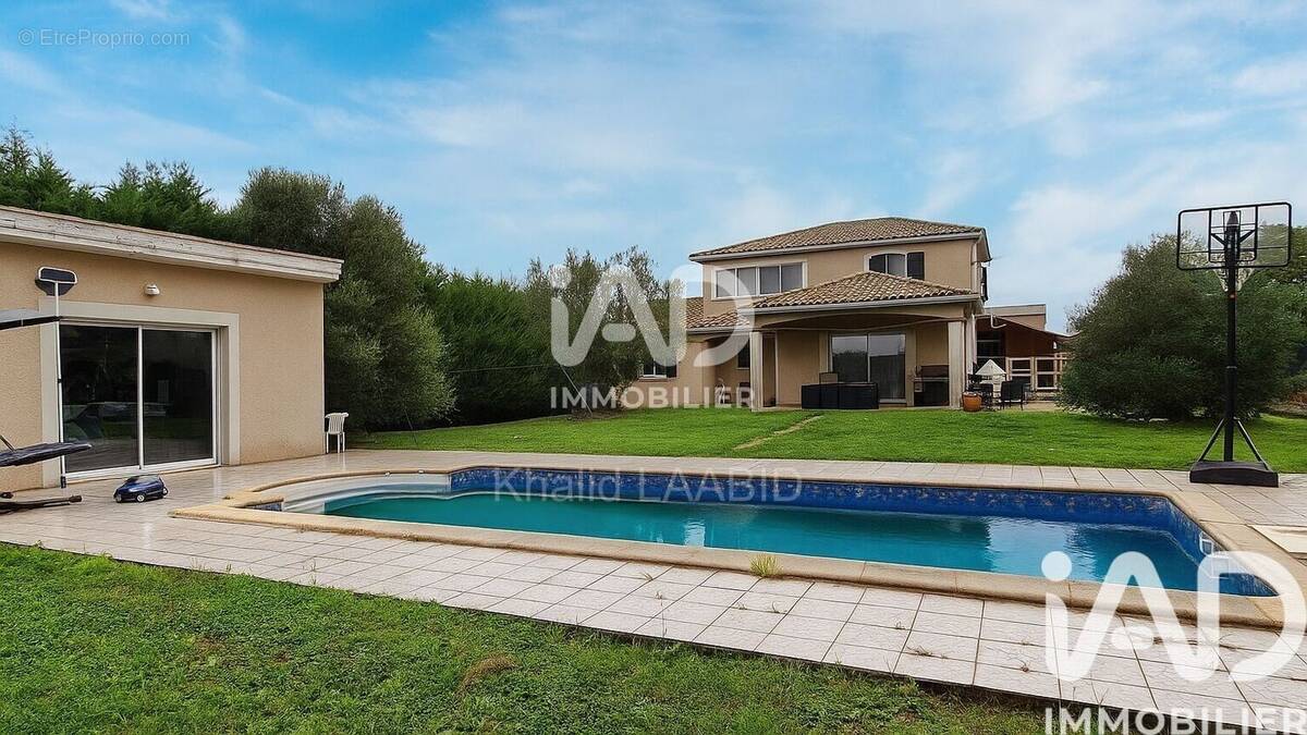 Photo 1 - Maison à MONTECH