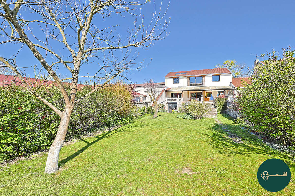 Maison à DOMMARTIN-LES-TOUL