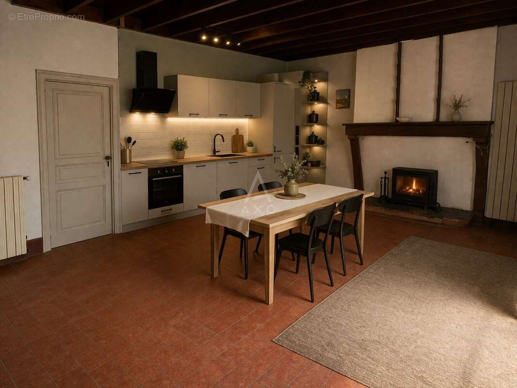 Maison à LA CHAPELLE-THEMER