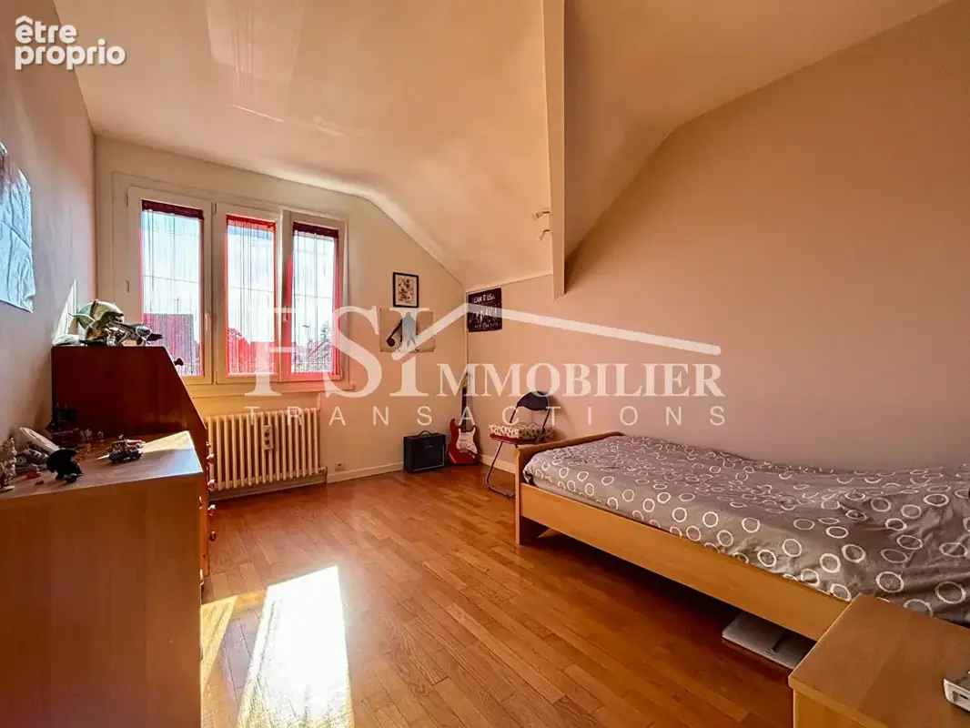 Maison d'Architecte - Saint Leu La Foret 7 pièces 149 m2 - Proche gare - secteur pavillonnaire - photo 8