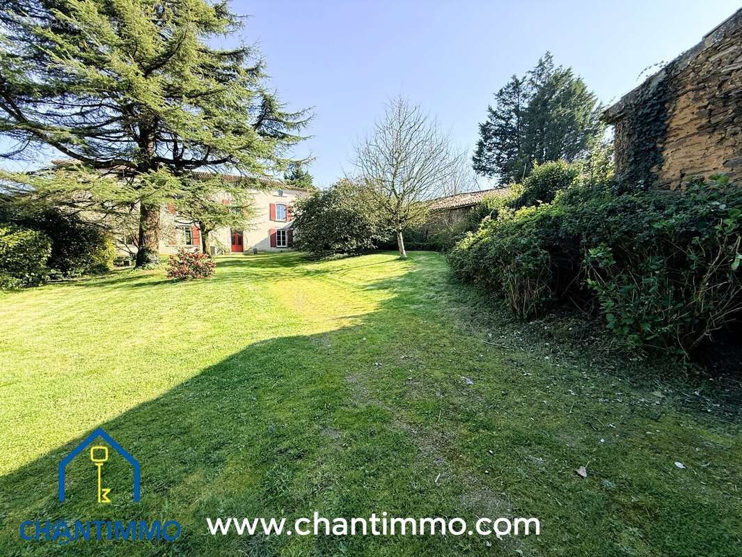 Maison à LA CHATAIGNERAIE