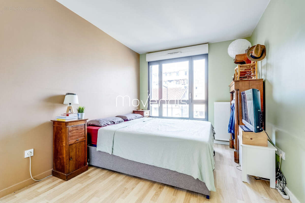Appartement 80 m² à Aubervilliers  - photo 8