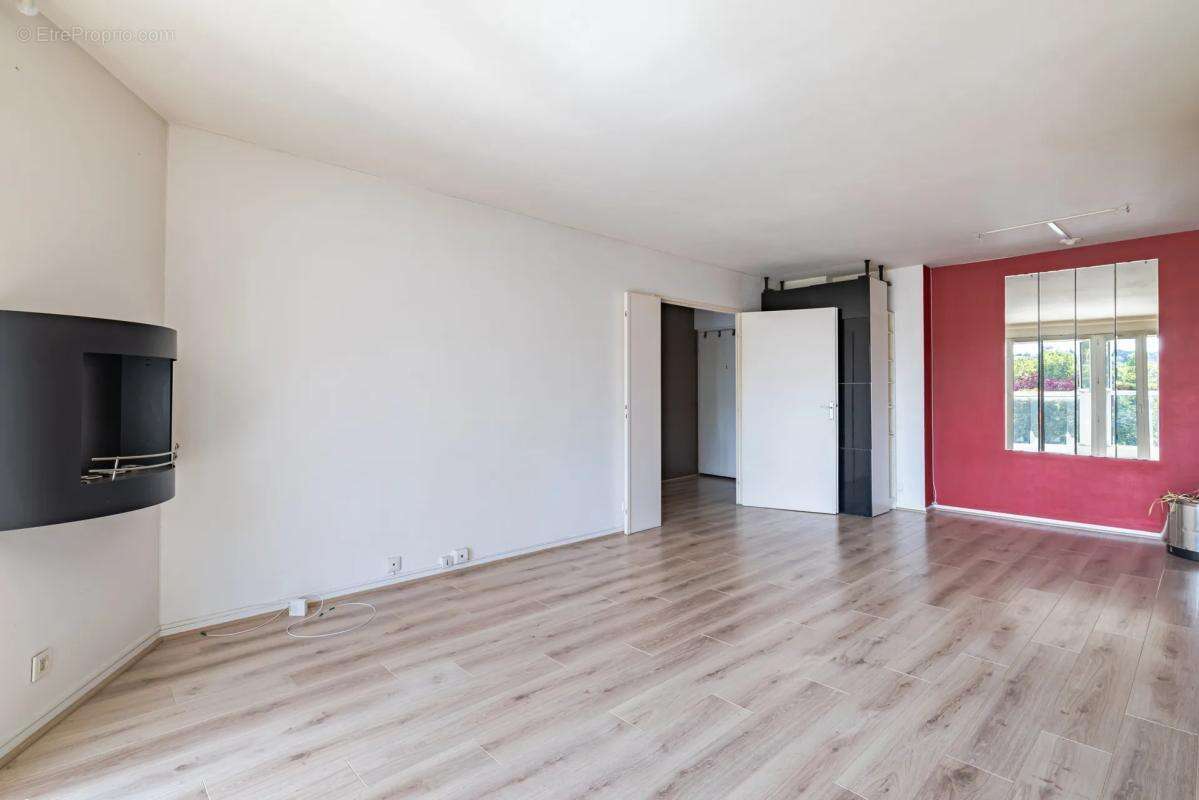 Appartement 3 pièces de 74 m² à Sèvres - photo 6