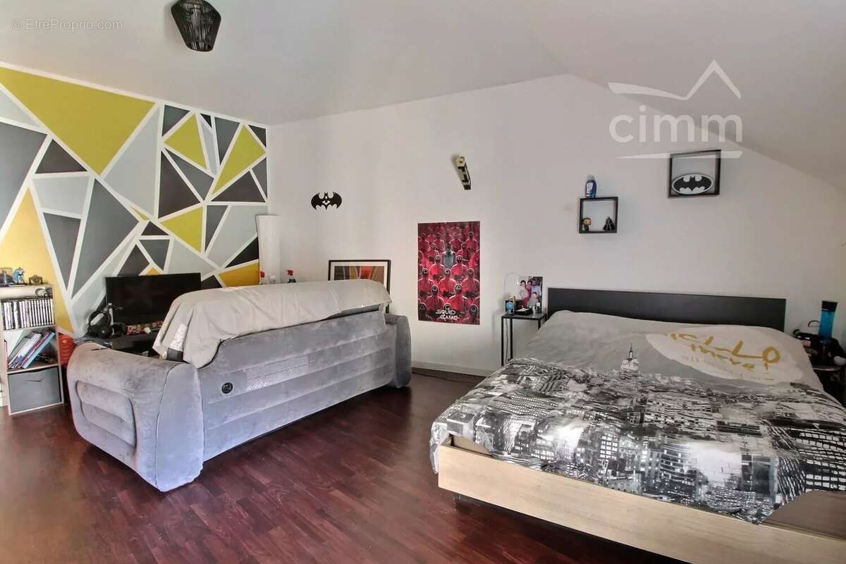 Maison à LES AIX-D'ANGILLON