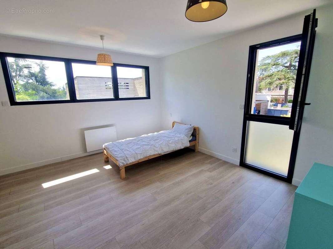 Appartement à CHASSIEU