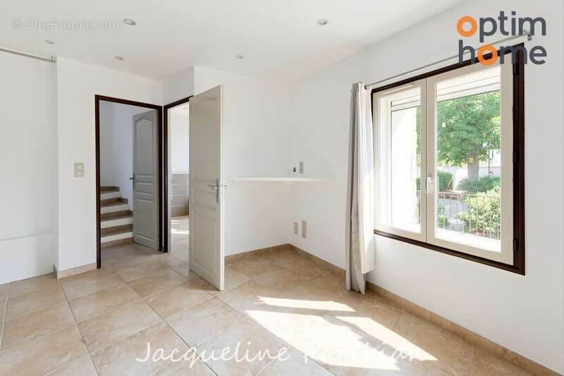 Maison de village rénovée à vendre à Vitrolles-en-Luberon - photo 5