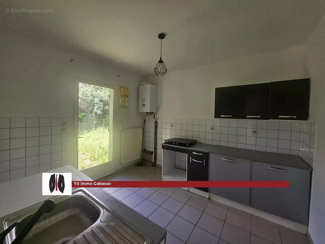 Maison à CABANAC-ET-VILLAGRAINS