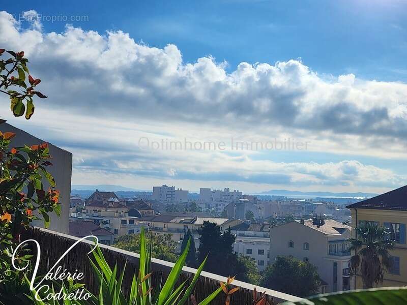 Appartement à HYERES