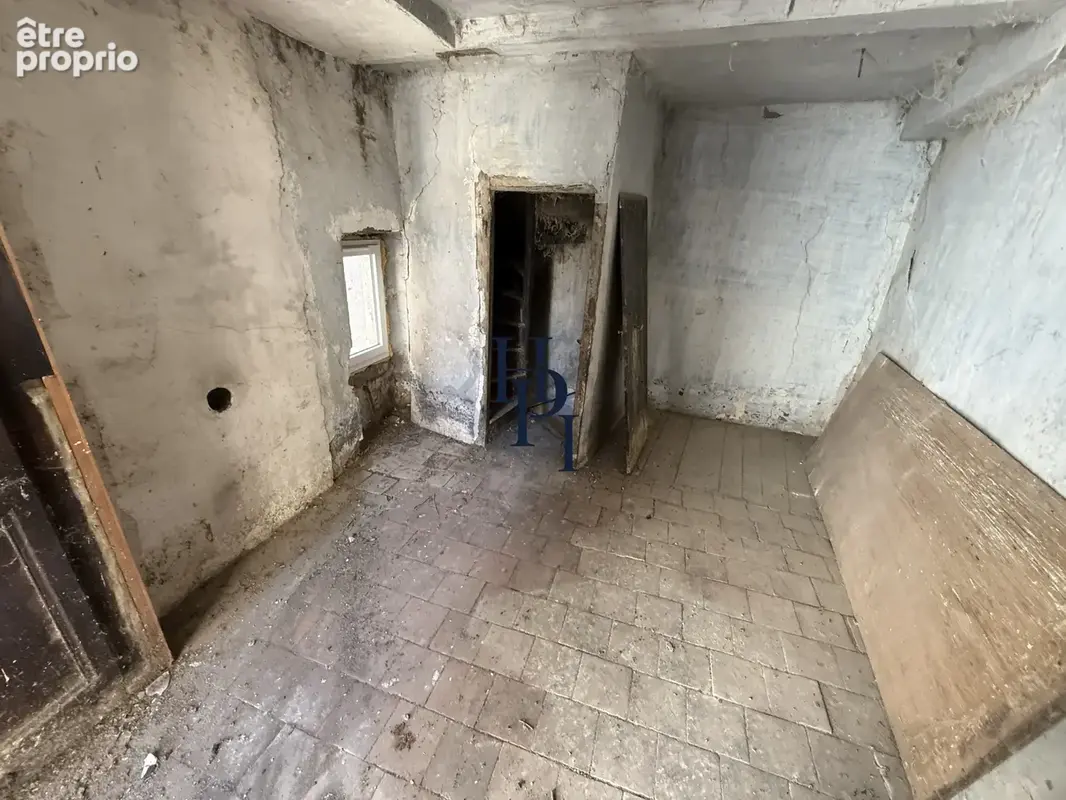 Vente maison de ville avec local à rénover Saint-Affrique - photo 4