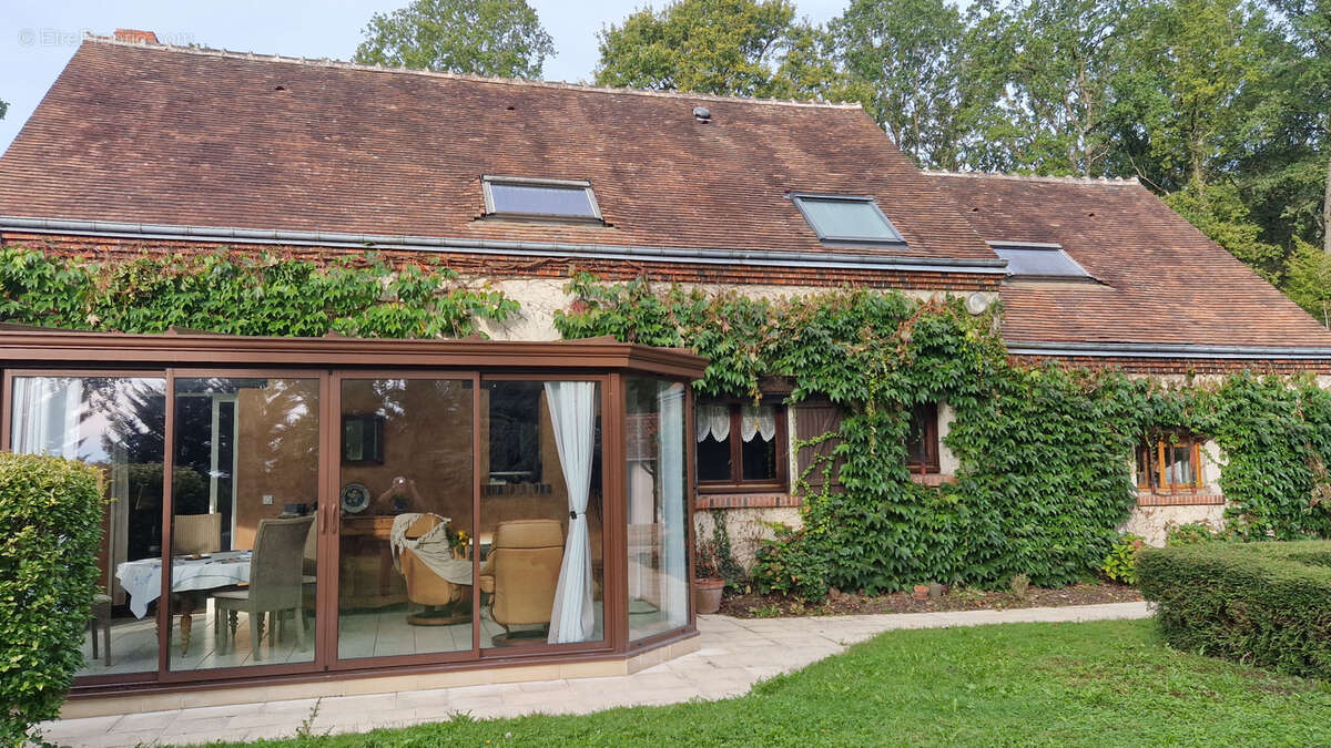 Maison à HUISSEAU-SUR-MAUVES