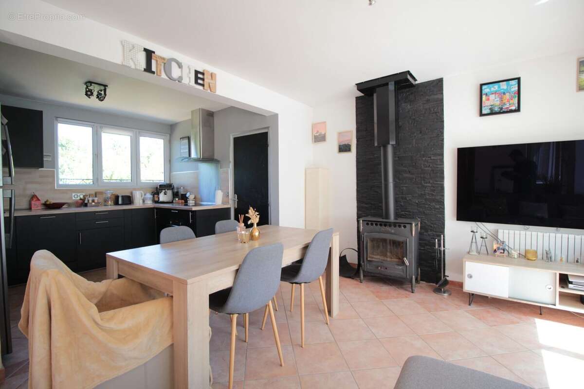 Maison à CHOISY-AU-BAC