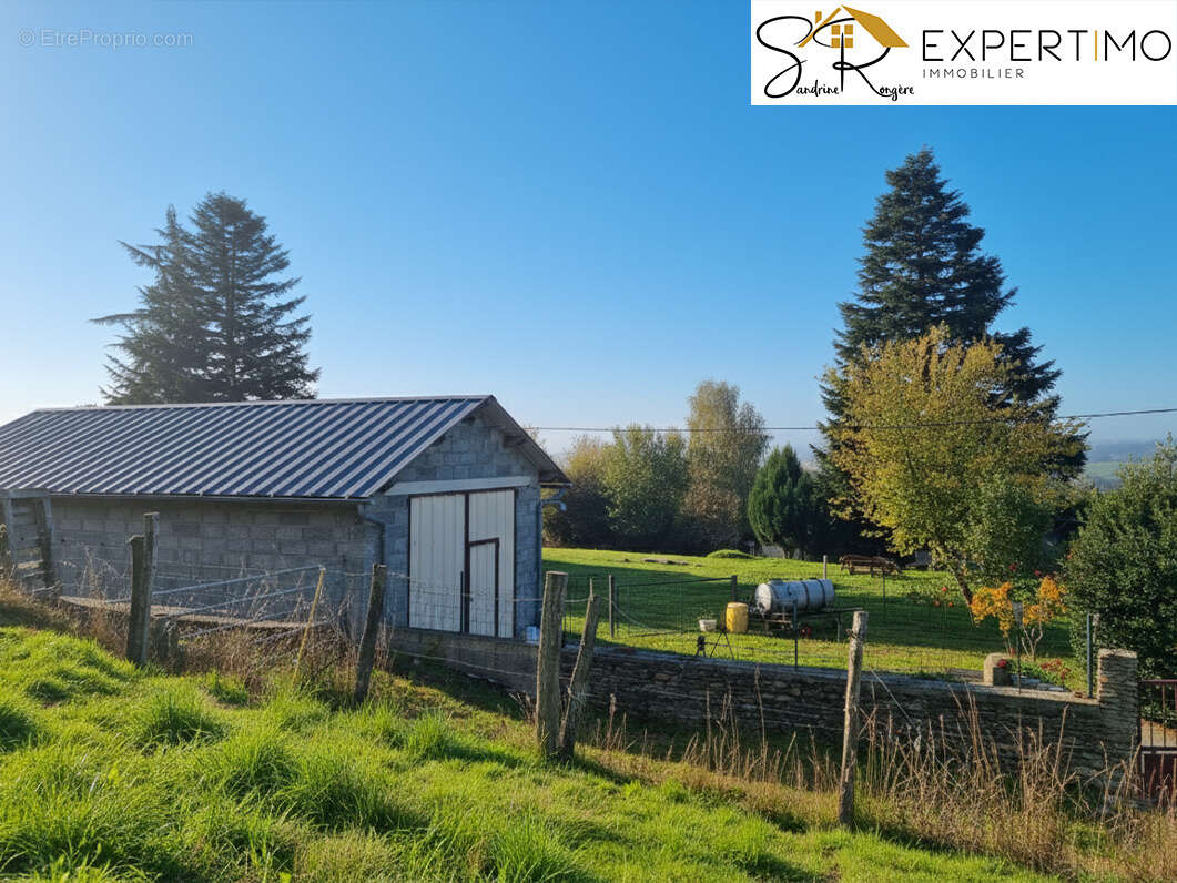 Maison à SAINTE-CHRISTINE