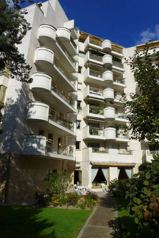 Appartement Résidence Services les Hespérides Levallois-Perret - photo 5