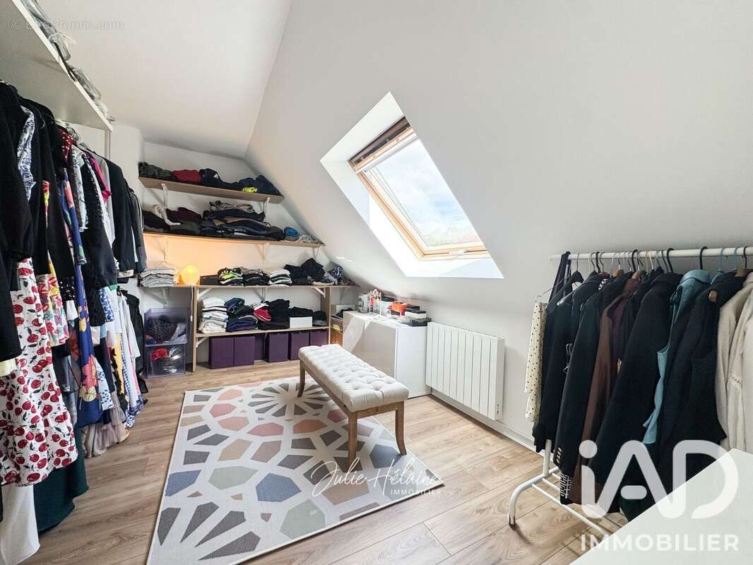 Maison 120 m² à Beynes  - photo 9