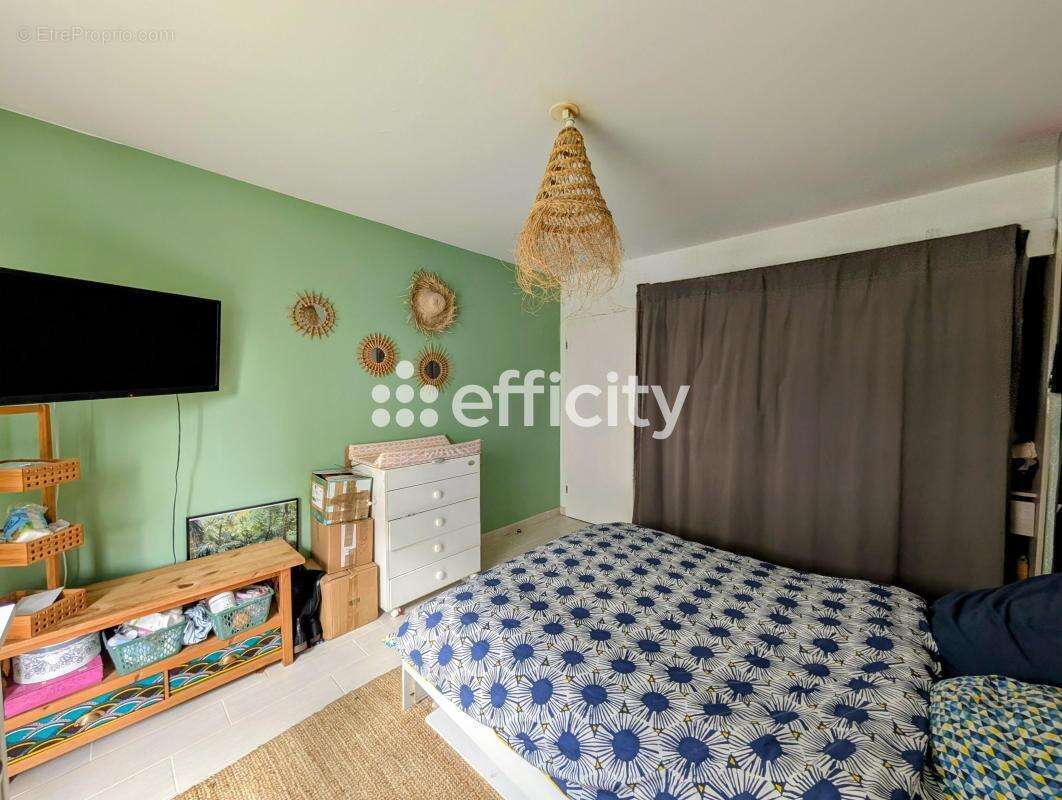 Appartement à ENGHIEN-LES-BAINS
