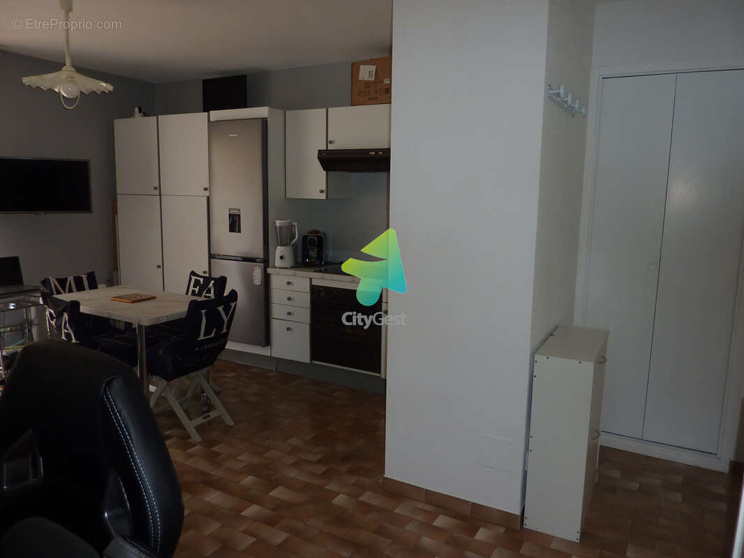 Appartement t2 proche du centre ville et de la mer - photo 11