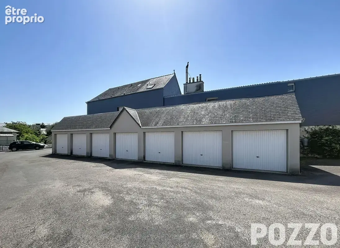 A Vendre - Vire Normandie - Maison 6 pièce(s) 119.5 m² - Vie de plain pied - Centre ville - photo 13