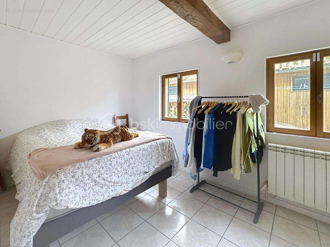 Maison à LE GROS-THEIL