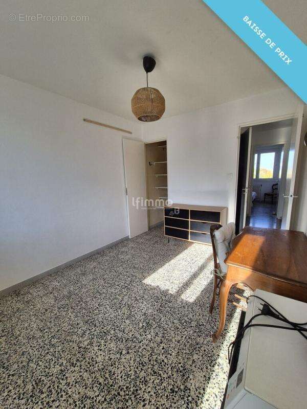Appartement à MARSEILLE-9E