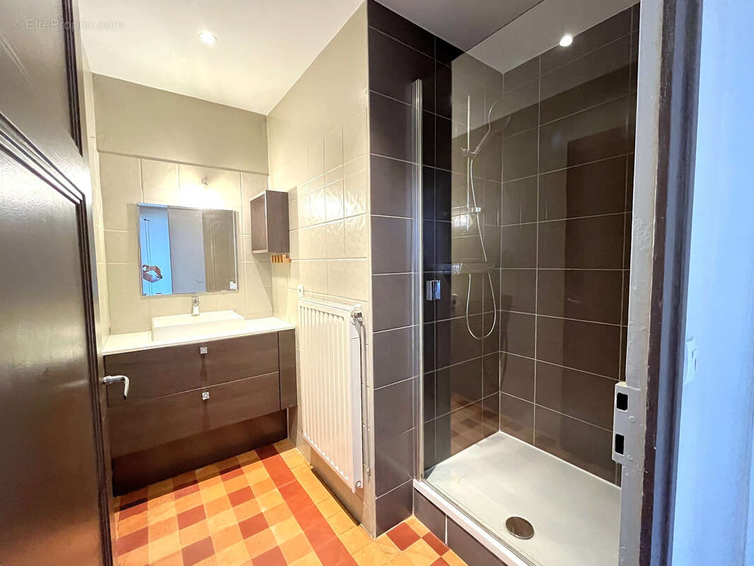 Appartement à LYON-6E