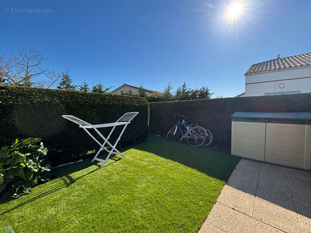 Logement dans résidence avec piscine - photo 3